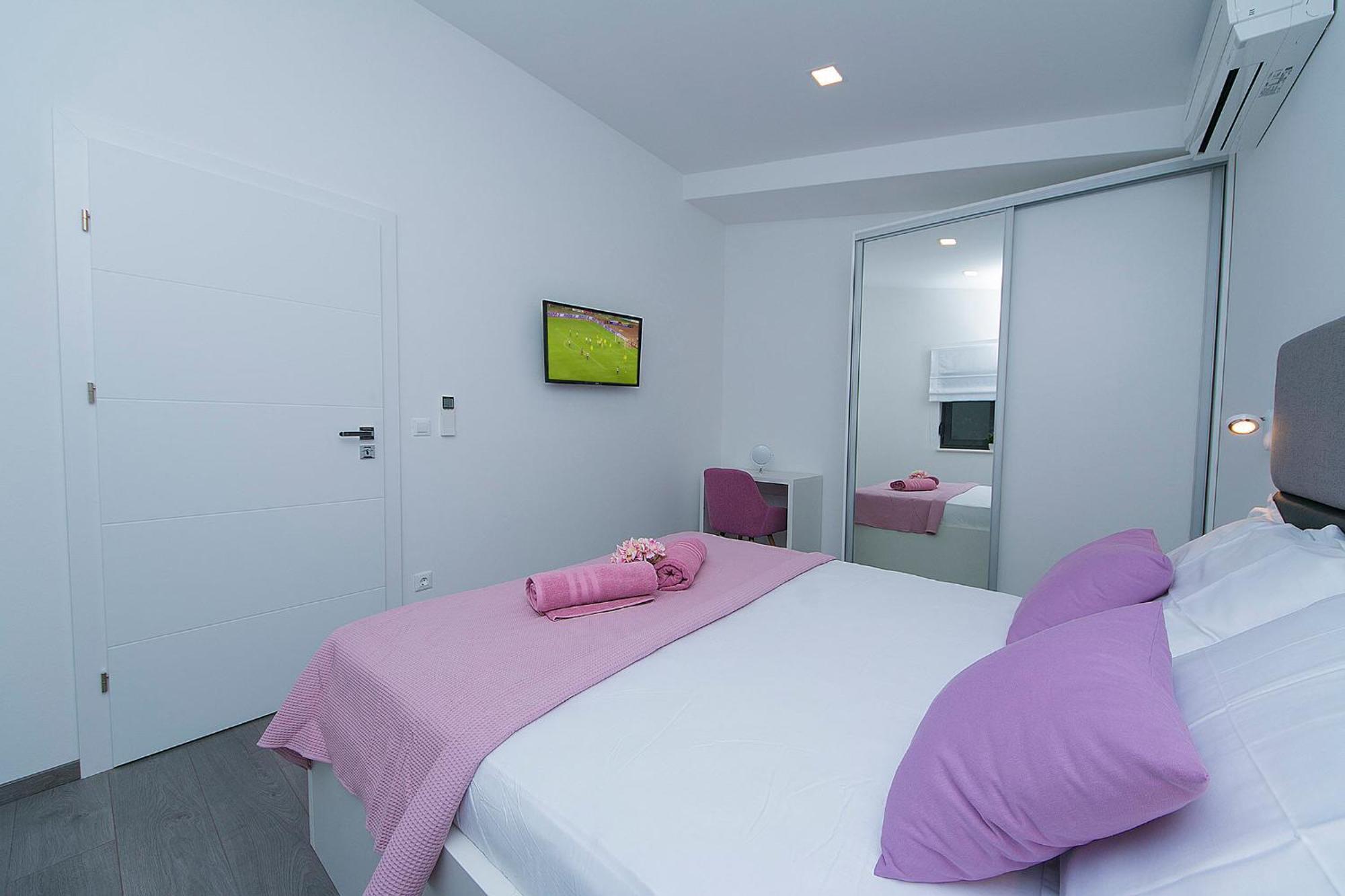 Apartments Vila Nadalina Delux Brela Room photo