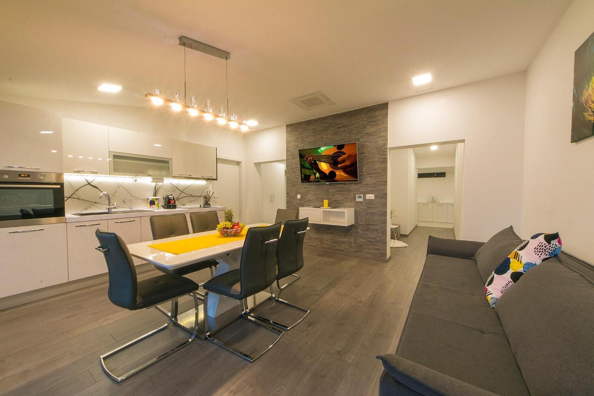 Apartments Vila Nadalina Delux Brela Room photo